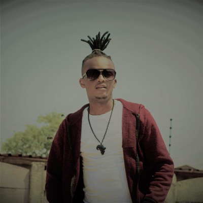 She Love Me - Single