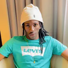 Escucha a Killer, mira vídeos musicales, lee la biografía, consulta fechas de giras y mucho más.