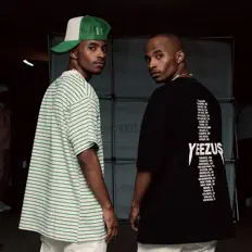 聆聽 One Men、觀看音樂影片、閱讀小傳、查看巡演日期等！