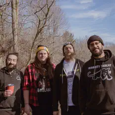 Posłuchaj wykonawcy Fuck Yeah, Dinosaurs!, obejrzyj teledyski, przeczytaj biografię, zobacz daty tras koncertowych i nie tylko!