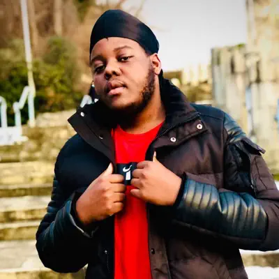 Listen to Pfare_nel, watch music videos, read bio, see tour dates & more!