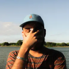 Listen to Guimateu, watch music videos, read bio, see tour dates & more!