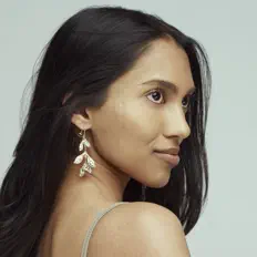 Listen to Mallika Vie, watch music videos, read bio, see tour dates & more!