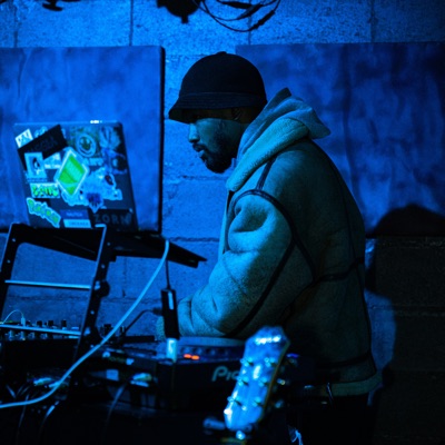 Listen to qujioki, watch music videos, read bio, see tour dates & more!