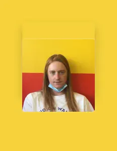 Dengarkan Grant Mooney, tonton video musik, baca bio, lihat tanggal tur & lainnya!