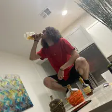 GBabyy: песни, клипы, биография, даты выступлений и многое другое.