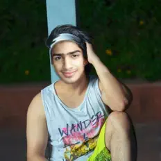 收听 Irfan Rehman、观看音乐视频、阅读小传、查看巡演日期等 ！