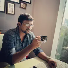 Posłuchaj wykonawcy Praveen Bnt, obejrzyj teledyski, przeczytaj biografię, zobacz daty tras koncertowych i nie tylko!