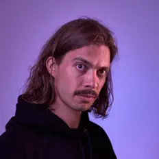 Luister naar OHYEAH, bekijk muziekvideo's, lees de bio, bekijk de tourdata, en meer!