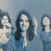 聆聽 undefined、觀看音樂影片、閱讀小傳、查看巡演日期等！