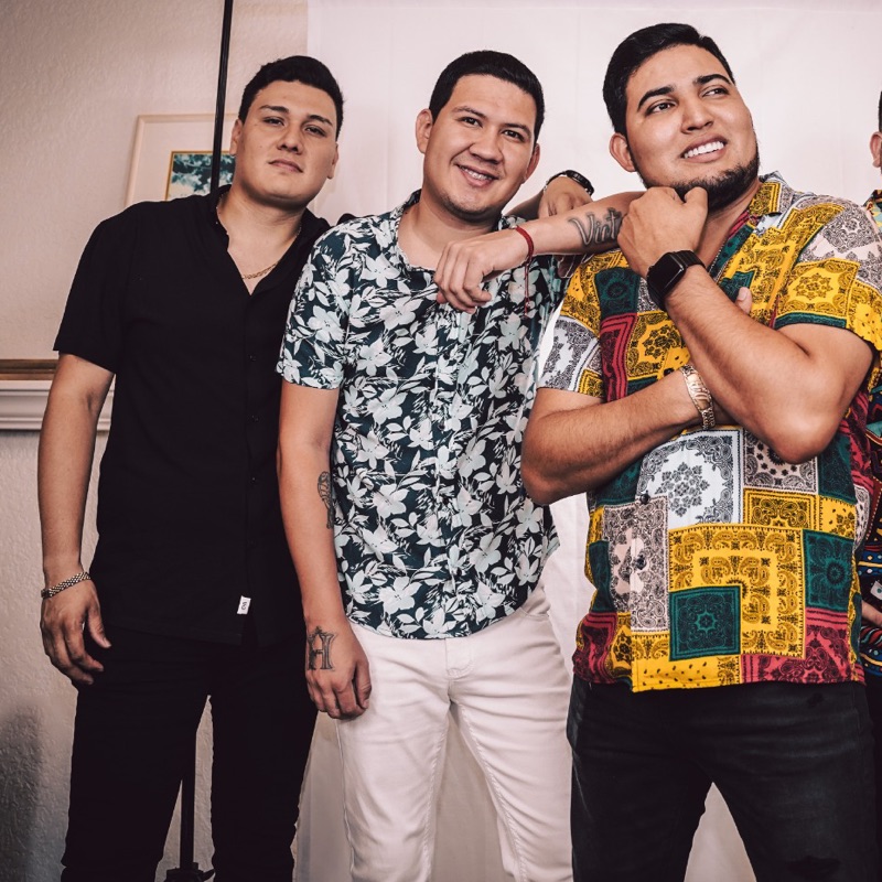 Tu Cariñito (En Vivo)