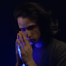 Poslechněte si interpreta Zetta, sledujte hudební videa, přečtěte si životopis, podívejte se na data turné a další informace.