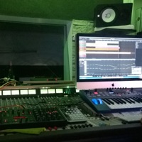 Studio Session - Single - Mat
