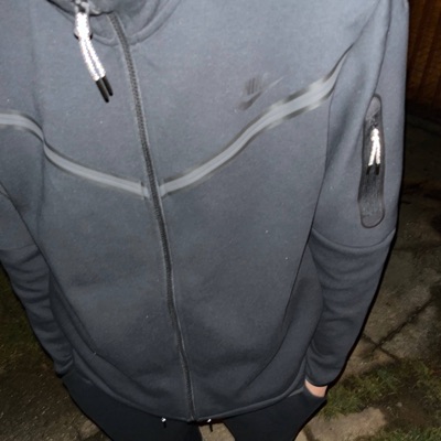 PRETTY CIGI BOY - Single