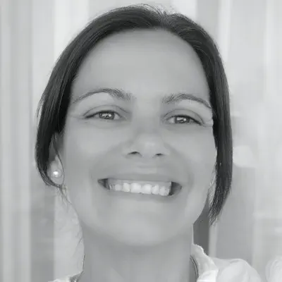 Listen to Rosi Botí, watch music videos, read bio, see tour dates & more!