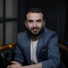 聆聽 Subhiddini Rajabzod、觀看音樂影片、閱讀小傳、查看巡演日期等！