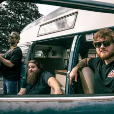 Ascolta Higher Education, guarda video musicali, leggi la biografia, vedi le date del tour & altro!