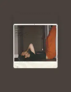 Posłuchaj wykonawcy Breathe Softly, obejrzyj teledyski, przeczytaj biografię, zobacz daty tras koncertowych i nie tylko!