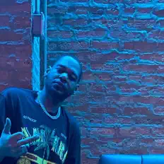 Ascolta Jefe Harro, guarda video musicali, leggi la biografia, vedi le date del tour & altro!