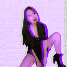 聆聽 ariadne mila、觀看音樂影片、閱讀小傳、查看巡演日期等！