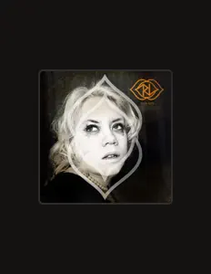 Royal Lips을(를) 듣고, 뮤직 비디오를 보고, 약력을 읽고, 투어 일정 등을 확인하세요!