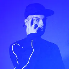 Luister naar TUSABOY, bekijk muziekvideo's, lees de bio, bekijk de tourdata, en meer!