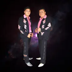 Banda Rebeldíaを聴いたり、ミュージックビデオを鑑賞したり、経歴やツアー日程などを確認したりしましょう！
