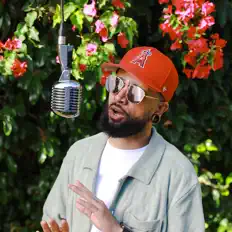 Dengarkan Miles Ryan Harris, tonton video musik, baca bio, lihat tanggal tur & lainnya!