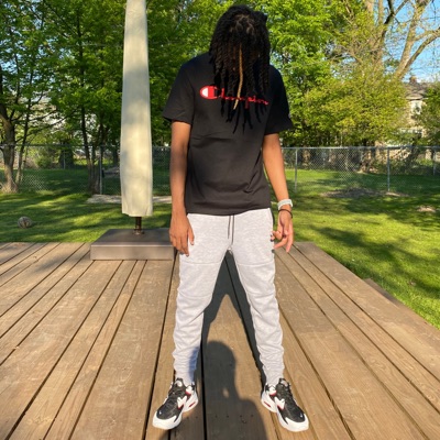 In a Tweet - Single