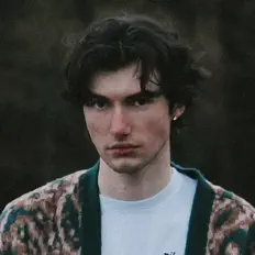 Posłuchaj wykonawcy Marko Ecosse, obejrzyj teledyski, przeczytaj biografię, zobacz daty tras koncertowych i nie tylko!