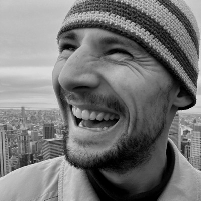 INTERNATIONAL - Single