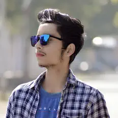 Bilaal Malik dinle, müzik videolarını izle, biyografisini oku, tur tarihlerini ve daha fazlasını gör!