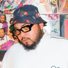 收听 Aldeezy、观看音乐视频、阅读小传、查看巡演日期等 ！