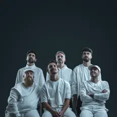 Ouve OR (O-ERRA), vê vídeos de música, lê a biografia, vê as datas da digressão e muito mais!