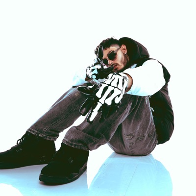 Listen to Louisflame, watch music videos, read bio, see tour dates & more!
