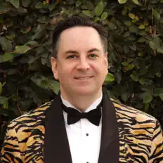 Listen to Richard Cheese, watch music videos, read bio, see tour dates & more!