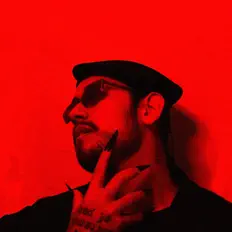 Poslechněte si interpreta Tooby, sledujte hudební videa, přečtěte si životopis, podívejte se na data turné a další informace.