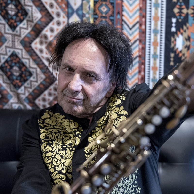 Enzo Avitabile