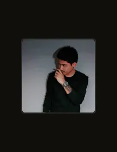 Listen to Jay Phitiwat, watch music videos, read bio, see tour dates & more!