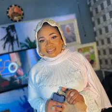 Listen to Alhaja Kifayat Ajoke Singer, watch music videos, read bio, see tour dates & more!
