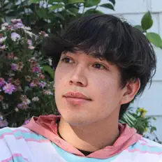 Luister naar Kawaii Club, bekijk muziekvideo's, lees de bio, bekijk de tourdata, en meer!