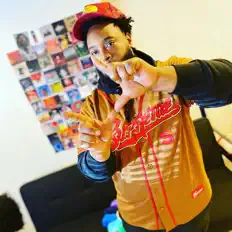 Hevē Setを聴いたり、ミュージックビデオを鑑賞したり、経歴やツアー日程などを確認したりしましょう！