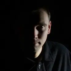 Ouça Arlicht, assista a videoclipes, leia a biografia, veja as datas das turnês e mais!