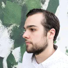 Ethan James Young을(를) 듣고, 뮤직 비디오를 보고, 약력을 읽고, 투어 일정 등을 확인하세요!