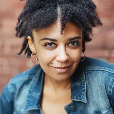 Luister naar Lydia Harrell, bekijk muziekvideo's, lees de bio, bekijk de tourdata, en meer!