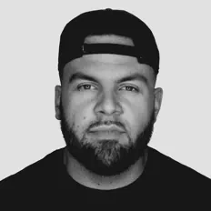 Dengarkan Raging Moses, tonton video musik, baca bio, lihat tanggal tur & lainnya!