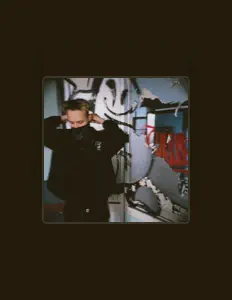 Posłuchaj wykonawcy StupidBoy, obejrzyj teledyski, przeczytaj biografię, zobacz daty tras koncertowych i nie tylko!