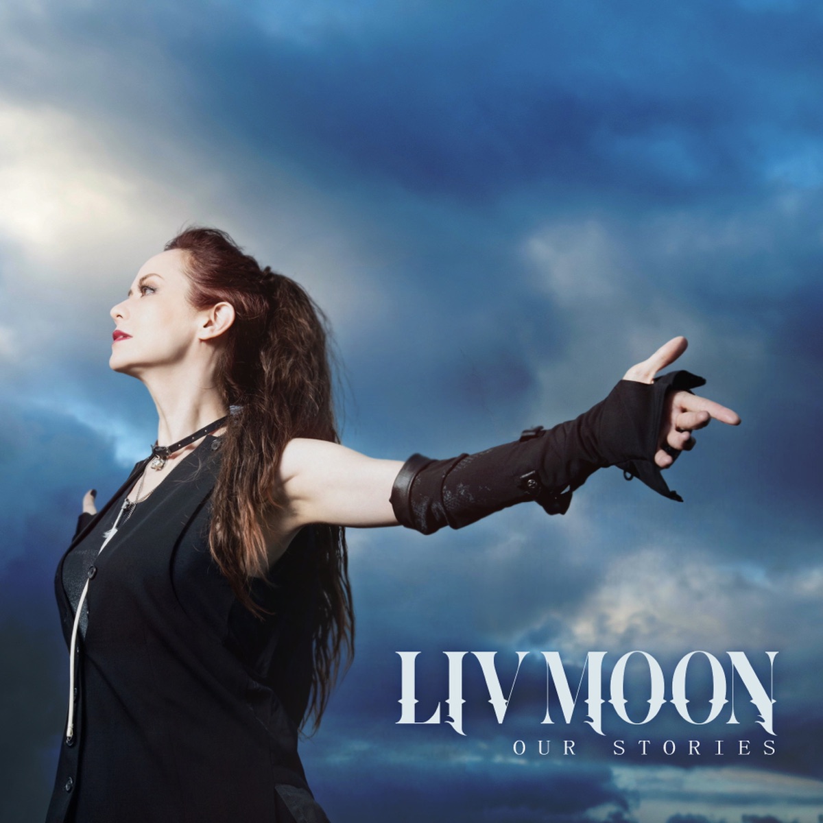 Liv Moon Club Show 2012 Symphonic Moon -Black Night- - Album by LIV MOON  - Apple Music