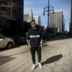 Ouça Taipov, assista a videoclipes, leia a biografia, veja as datas das turnês e mais!
