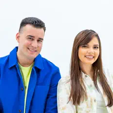 聆聽 Linaje Escogido、觀看音樂影片、閱讀小傳、查看巡演日期等！